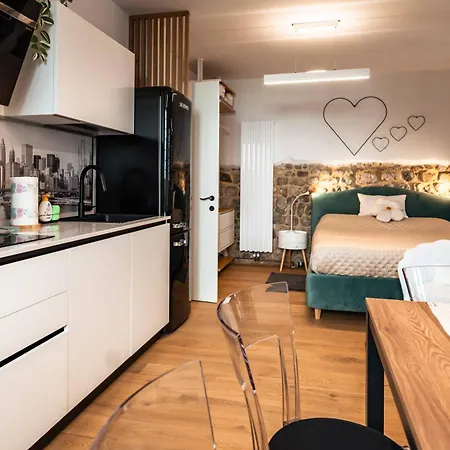 La Chicca In Pieno Centro Storico Con Sauna E Parcheggio Gratuito Appartamento *