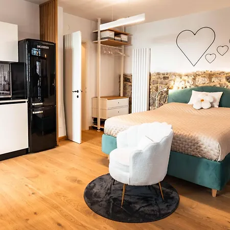 La Chicca In Pieno Centro Storico Con Sauna E Parcheggio Gratuito