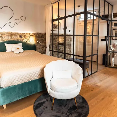 La Chicca In Pieno Centro Storico Con Sauna E Parcheggio Gratuito *