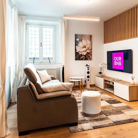 Apartment La Chicca In Pieno Centro Storico Con Sauna E Parcheggio Gratuito Udine